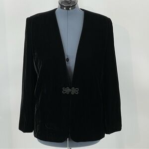 KORET WOMENS BLACK VELVET JACKET/BLAZER SIZE 12.